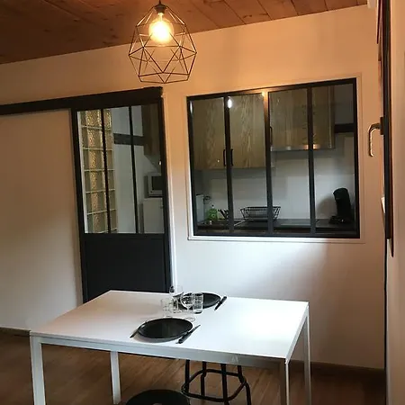 Auditorium Apartment *